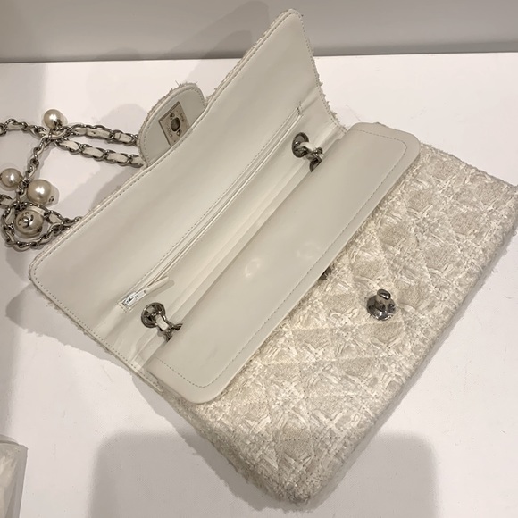 CHANEL 🤍RARE Ginza Double Flap 2.55 Ivory Tweed Boucle Rectangle Quilted Silver - Picture 8 of 16